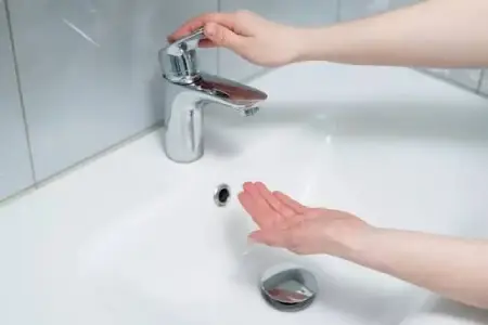 Leaking Faucets & Fixtures